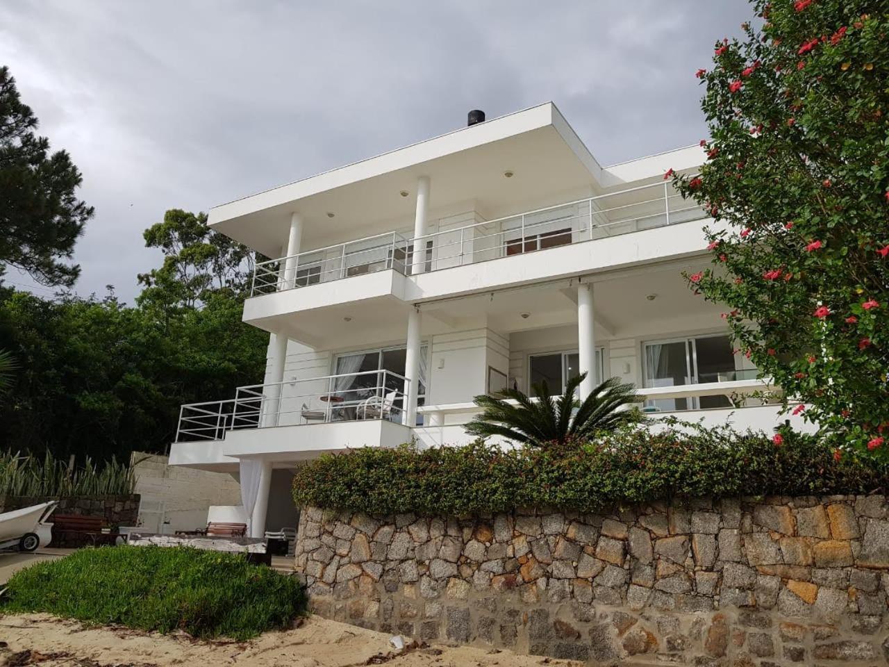 Casa Frente Do Mar Villa Governador Celso Ramos Exterior foto